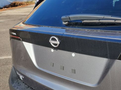 New 2026 Nissan Kicks SV image 6