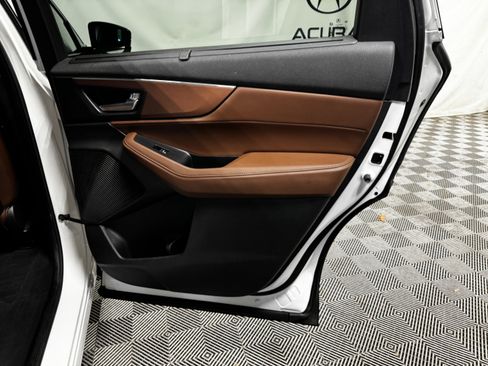 Certified 2023 Acura MDX FWD w/ Technology Package image 21