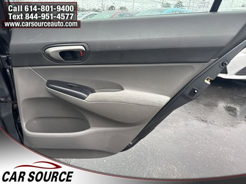 Used 2011 Honda Civic LX image 30