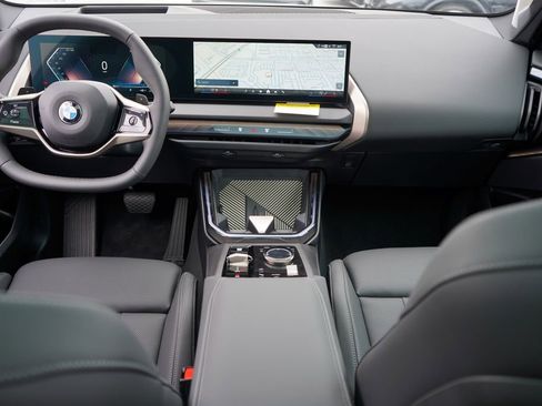 Used 2025 BMW X3 xDrive30i w/ Premium Package image 13