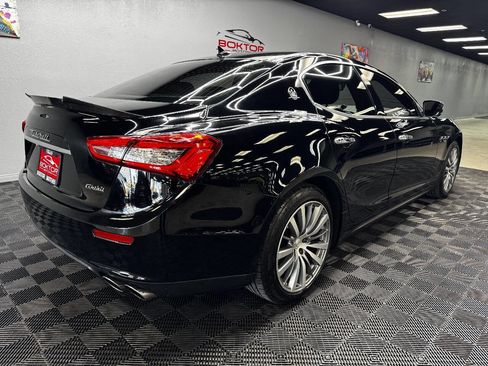 Used 2016 Maserati Ghibli S image 12