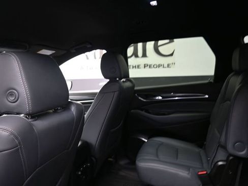 Used 2024 Buick Enclave Essence w/ LPO, Touring Package FWD image 24