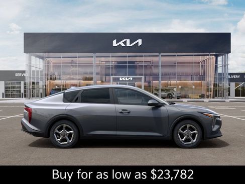 New 2026 Kia K4 FWD image 8