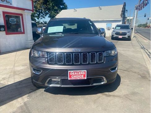 Used 2021 Jeep Grand Cherokee Limited w/ Luxury Group II RWD image 9