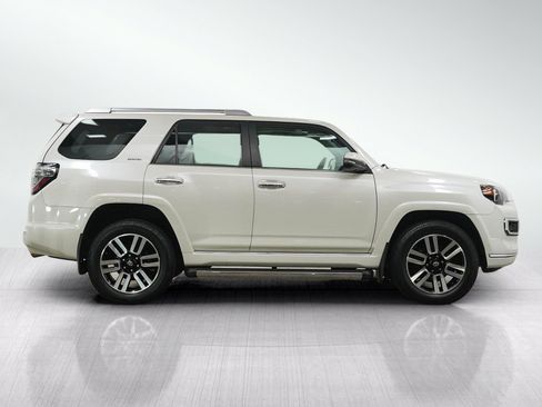 Used 2018 Toyota 4Runner Limited AWD/4WD image 6