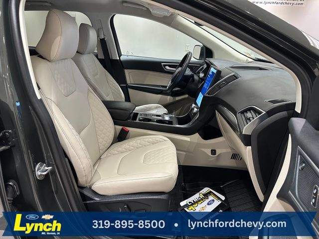 Used 2024 Ford Edge Titanium AWD/4WD image 7