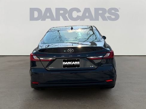 Used 2025 Toyota Camry LE image 6