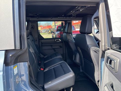 New 2025 Ford Bronco Outer Banks w/ Sasquatch Package AWD/4WD image 10