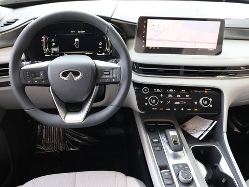 Certified 2026 INFINITI QX60 Luxe w/ Cargo Package image 20