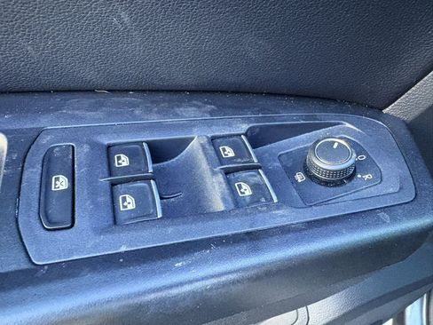 Used 2018 Volkswagen Atlas SE w/ R-Line Package image 15