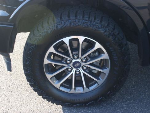 Used 2019 Ford F150 XLT w/ Equipment Group 302A Luxury image 41