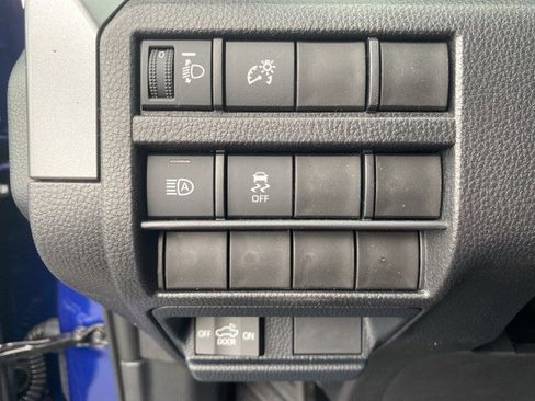 New 2025 Toyota Tacoma TRD Off-Road image 34