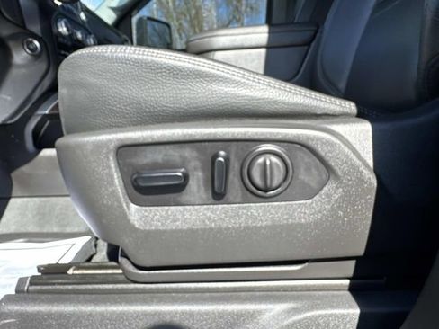 Used 2021 GMC Sierra 2500 Denali w/ Denali Ultimate Package image 24