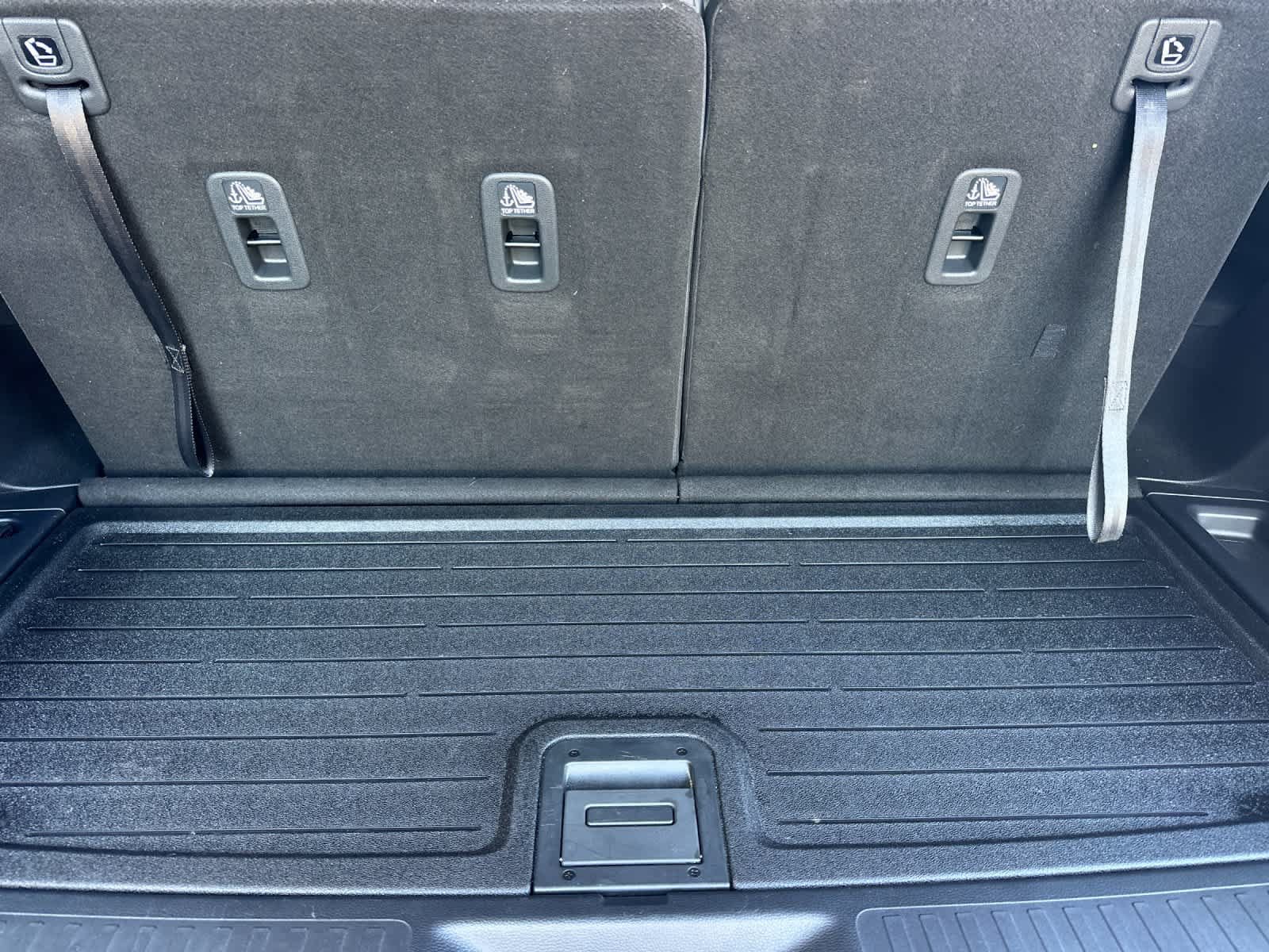 Used 2025 Honda Pilot Black Edition image 17