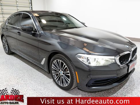 Used 2019 BMW 530i xDrive w/ Convenience Package image 6