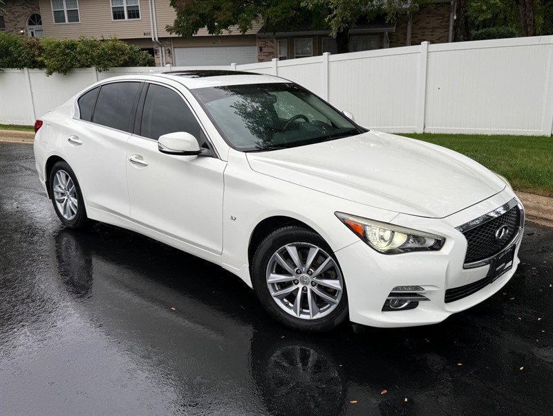 Used 2015 INFINITI Q50 Premium w/ Navigation Package AWD/4WD image 1