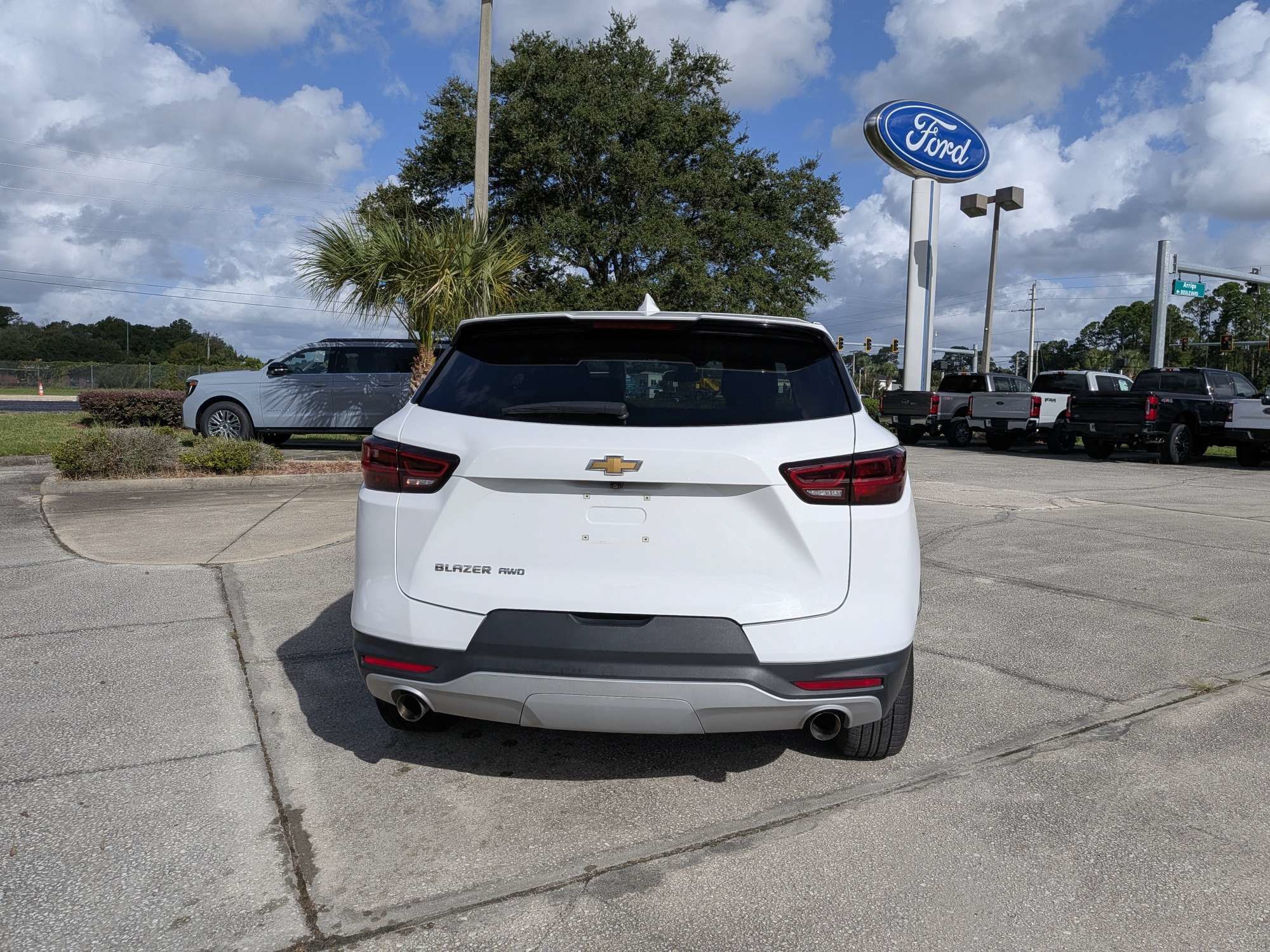Used 2025 Chevrolet Blazer LT AWD/4WD image 5