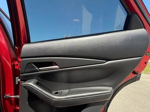 Used 2021 MAZDA CX-30 FWD 2.5 S w/ Select Package image 15