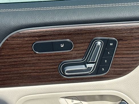New 2026 Mercedes-Benz GLB 250 image 16