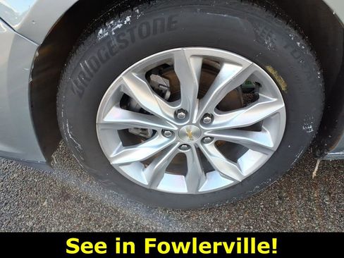 Used 2023 Chevrolet Malibu LT image 21