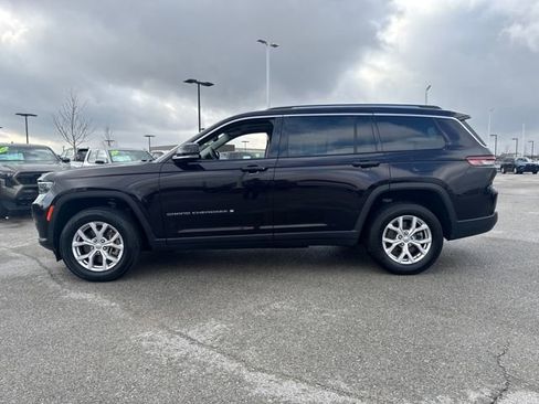 Used 2022 Jeep Grand Cherokee L Limited image 3