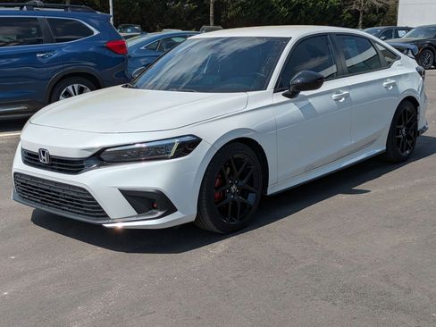 Used 2024 Honda Civic Sport image 11