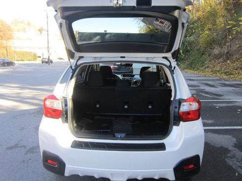 Used 2017 Subaru Crosstrek 2.0i Premium image 27