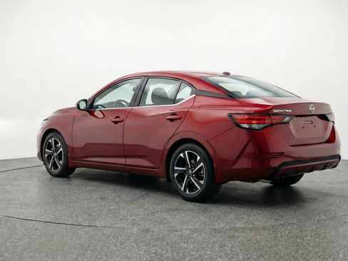 Used 2025 Nissan Sentra SV FWD image 6