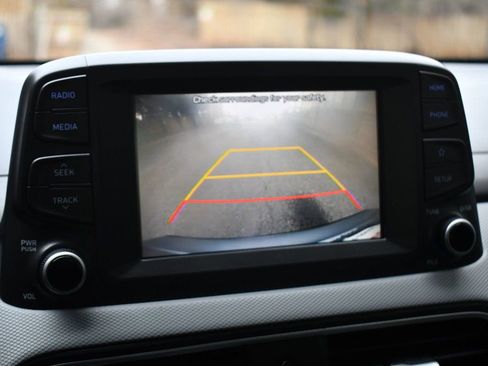 Used 2019 Hyundai Kona SE w/ Cargo Package image 30