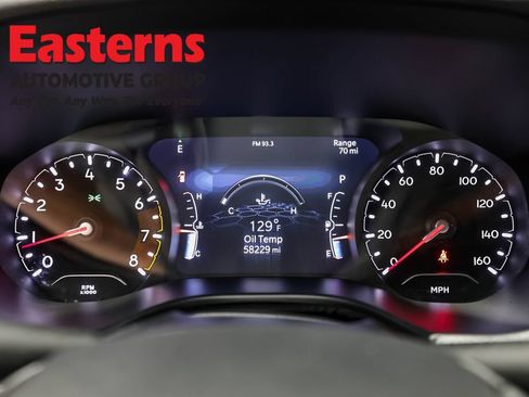 Used 2024 Jeep Compass Latitude AWD/4WD image 17