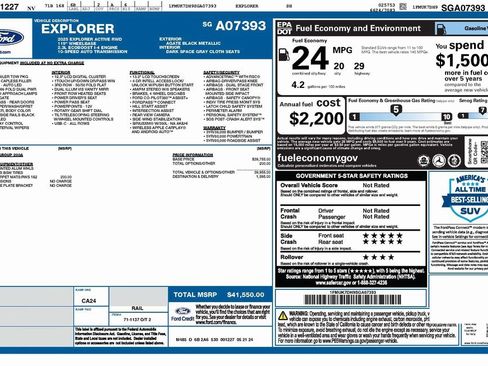 Used 2025 Ford Explorer Active image 4