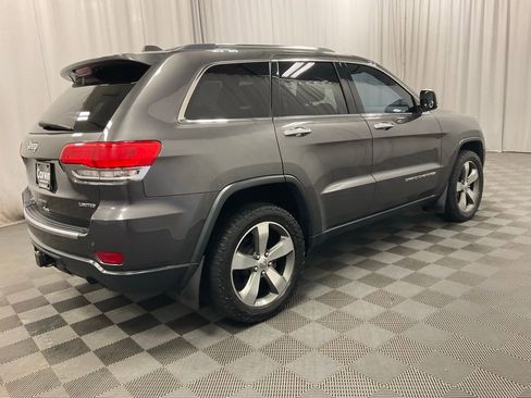 Used 2014 Jeep Grand Cherokee Limited w/ Trailer Tow Group IV AWD/4WD image 3