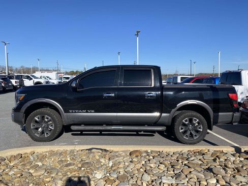 Used 2020 Nissan Titan Platinum Reserve w/ Moonroof Package image 6