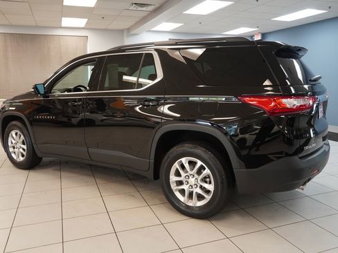 Used 2020 Chevrolet Traverse LT FWD image 7