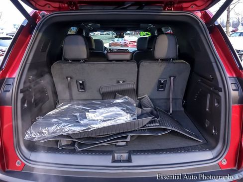 Used 2024 Chevrolet Traverse Z71 w/ Enhanced Driving Package image 30