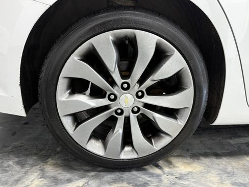 Used 2016 Chevrolet Malibu Premier image 25