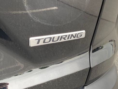 Used 2019 Honda CR-V Touring image 17