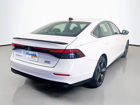 Used 2023 Honda Accord Sport image 8
