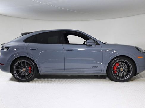 Certified 2025 Porsche Cayenne GTS image 8
