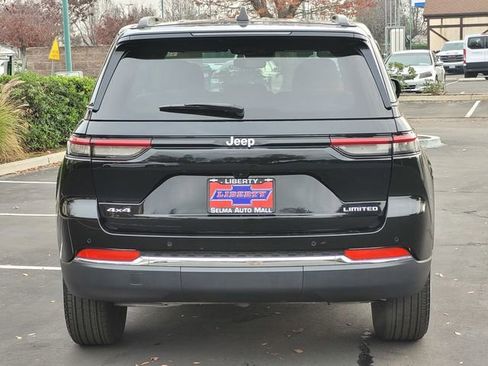 Used 2024 Jeep Grand Cherokee Limited image 6