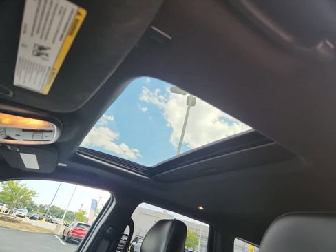 Used 2021 Jeep Grand Cherokee Limited w/ Premium Lighting Group image 23