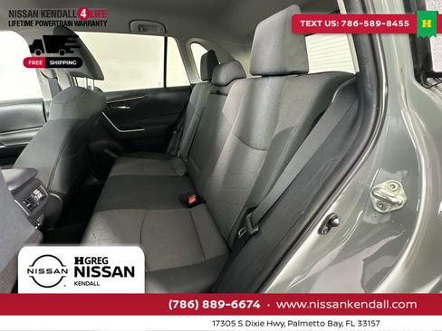 Used 2020 Toyota RAV4 XLE image 26