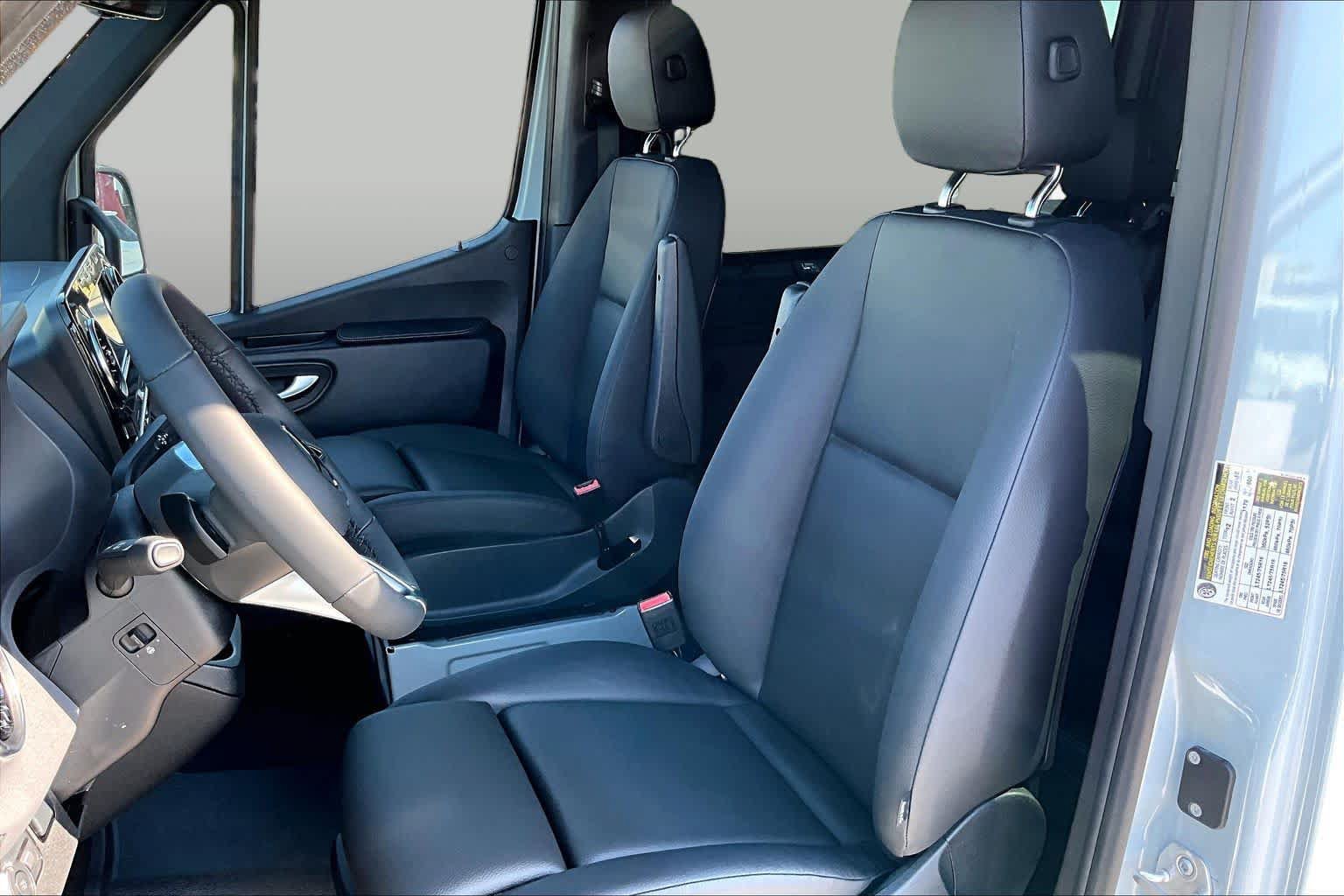 New 2026 Mercedes-Benz Sprinter 2500 image 9