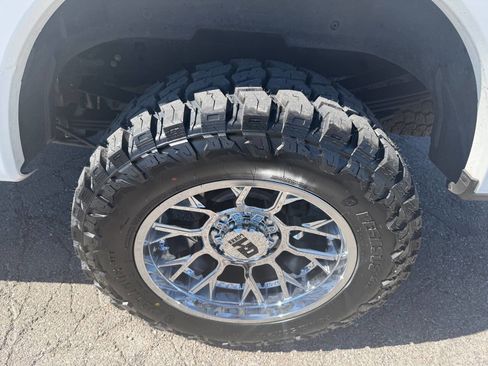 Used 2022 Ford F350 Limited image 12