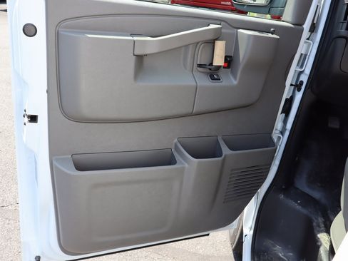 New 2025 Chevrolet Express 2500 Work Van w/ Driver Convenience Package image 3