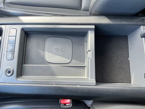 Used 2024 Kia EV9 Wind image 27