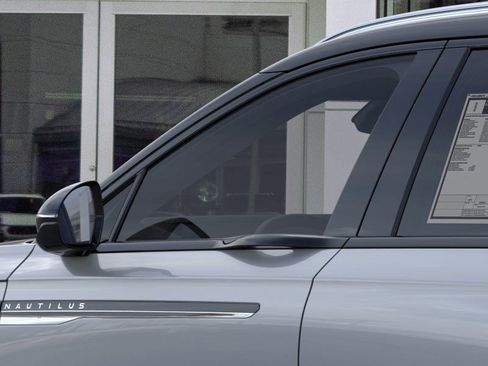 New 2026 Lincoln Nautilus Reserve image 20