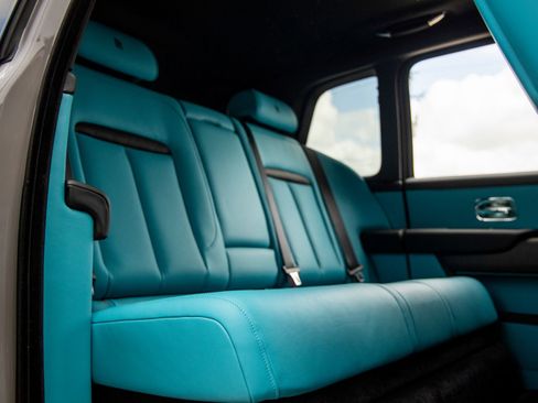 New 2026 Rolls-Royce Cullinan image 48