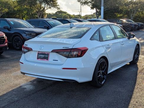 New 2026 Honda Civic FWD Hybrid Sedan image 2