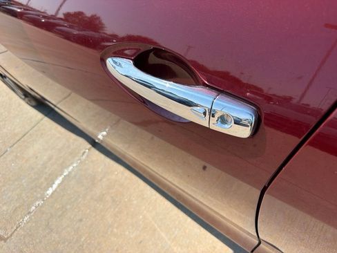 Used 2017 Nissan Maxima Platinum FWD image 12